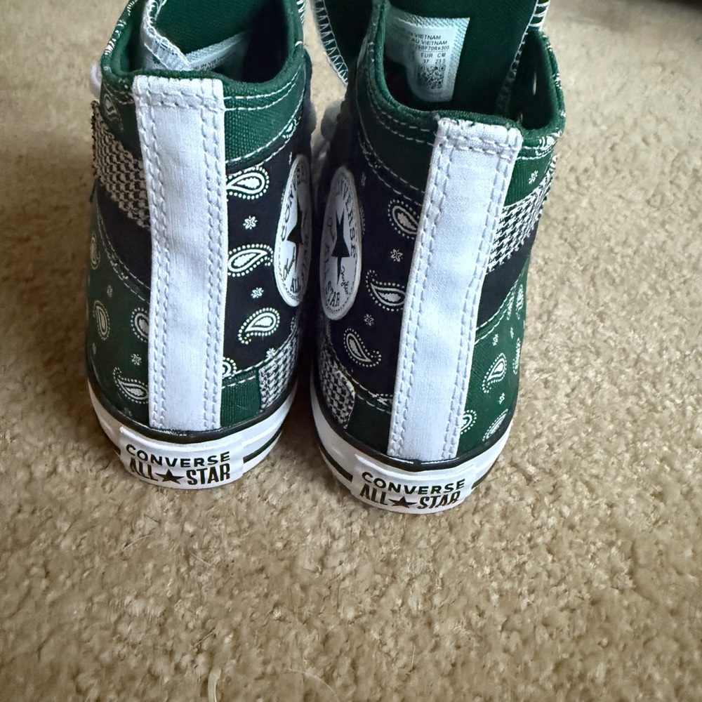 Custom Hightop Converse - Picture 2 of 4